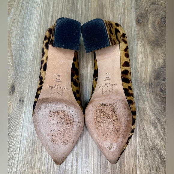 Leopard Print Block Heel Pumps - Picture 4 of 6